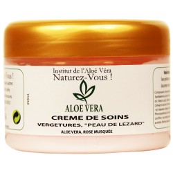 SOINS SPECIAUX VERGETURES,PEAUX TRES SECHES 250ML.